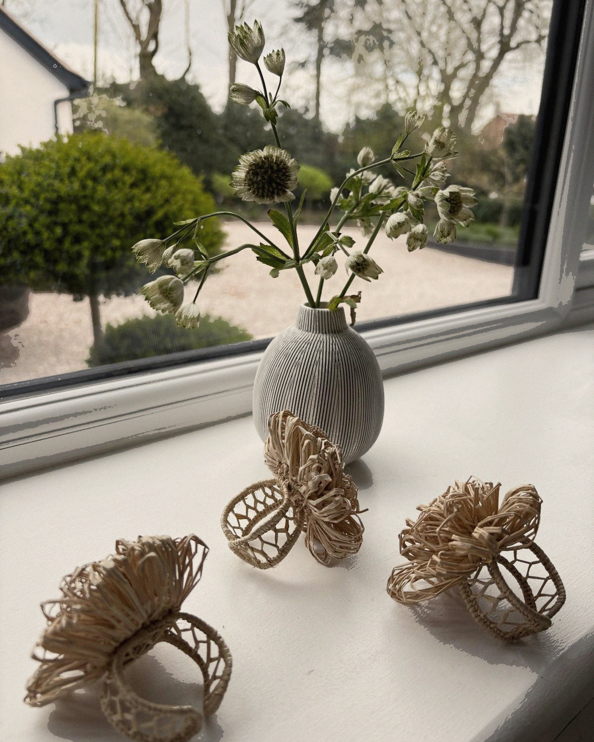 Cordillera Pompom Napkin Ring - Sets