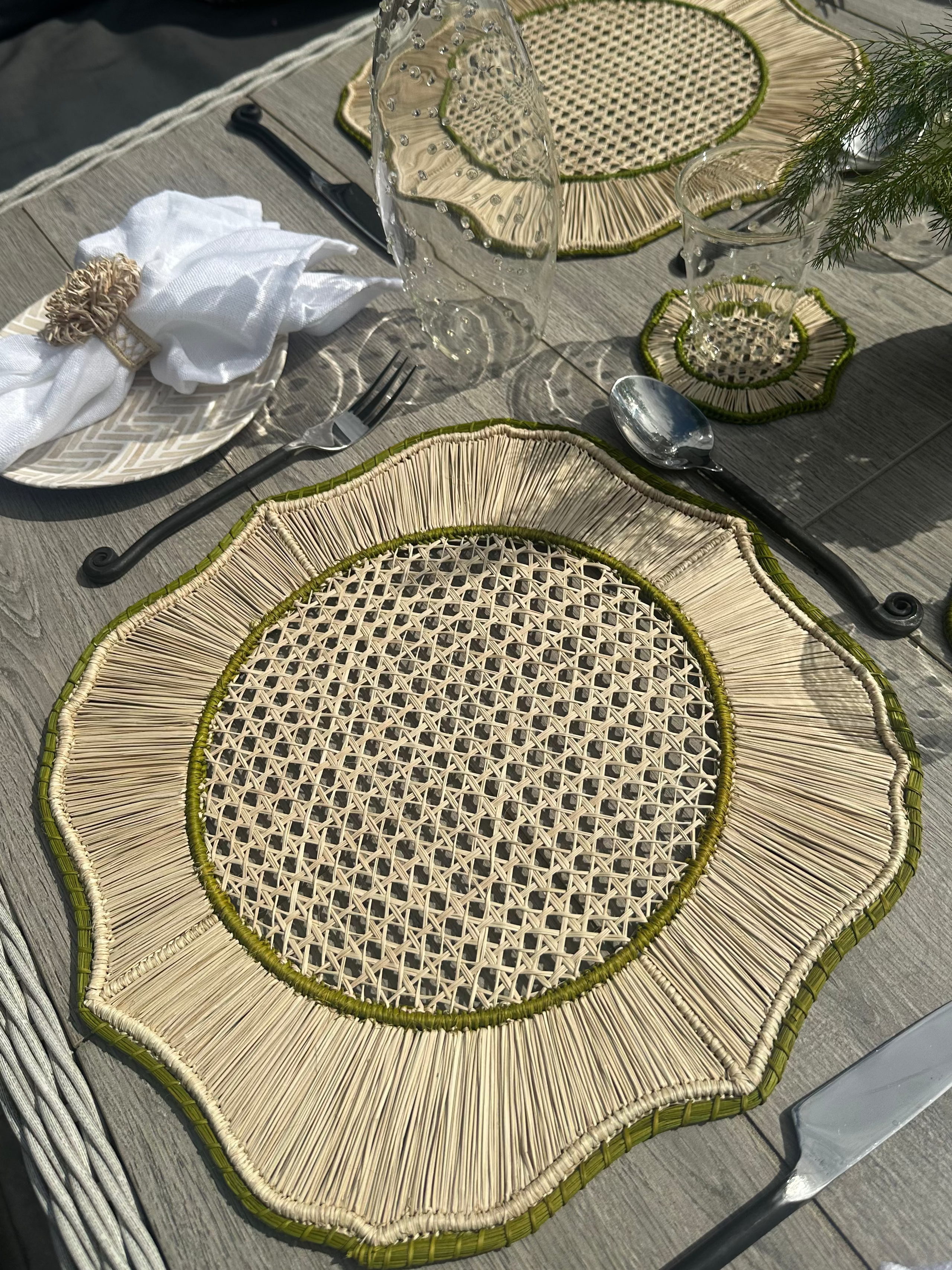 Cordillera Scalloped Placemat - Sets